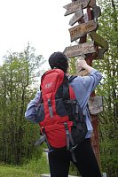 Rucksack Mountains 50 L zum Wandern rot